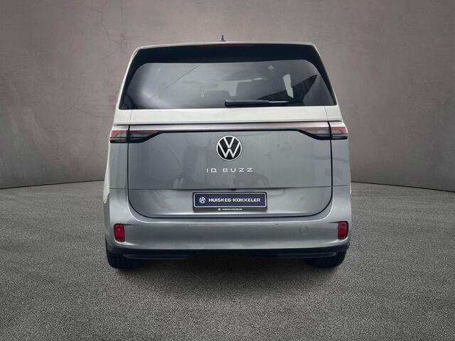 Volkswagen ID. Buzz Pro Bulli Limited 286pk 86 kWh LWB | 7-zits | Trekhaak | AssistancePlus pakket | ComfortPlus pakket | Design pakket | Open & Close pakket