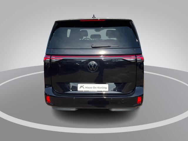 Volkswagen ID. Buzz Pro Bulli 86 kWh LWB 210kW/286PK · Panoramadak · Camera + Parkeersensoren · Apple/Android Car Play · Garantie t/m 01-11-2027