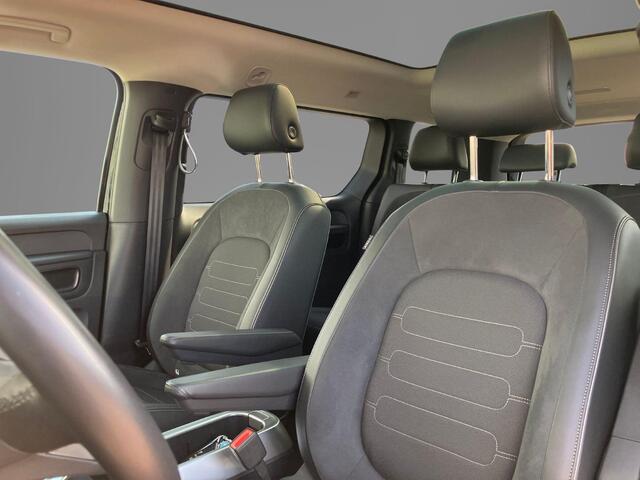 Volkswagen ID. Buzz Pro Bulli 86 kWh LWB 210kW/286PK · Panoramadak · Camera + Parkeersensoren · Apple/Android Car Play · Garantie t/m 01-11-2027