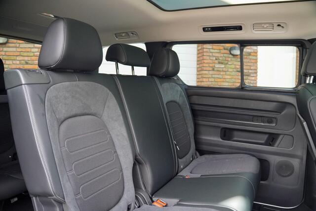 Volkswagen ID. Buzz Pro 86 kWh 286pk Lang 7.persoons Massage stoelen | Panorama dak | Wegklapbare trekhaak