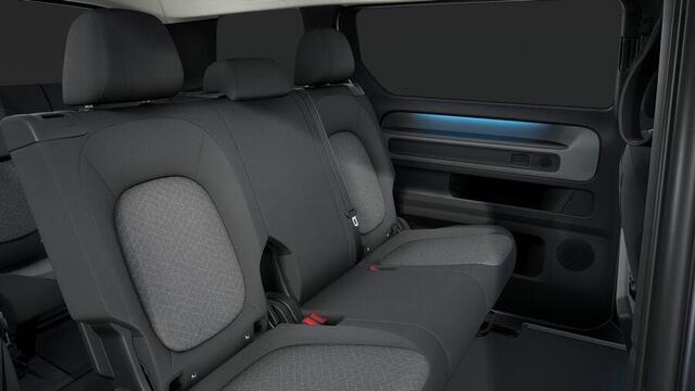 Volkswagen ID. Buzz Pro Limited Edition Plus 286pk 86 kWh LWB 7p. | Trekhaak | Comfortpakket "plus" | 7-zits pakket | Netto-ACTIEprijs; RIJKLAAR INCL. BTW/BPM, INRUILPREMIE (bij koop of lease via HK) |