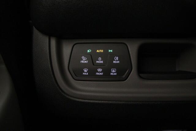 Volkswagen ID. Buzz Cargo Anniversary Edition 286pk 79 kWh > Gelimiteerde editie; netto prijs excl. BTW en kosten rijklaarmaken <