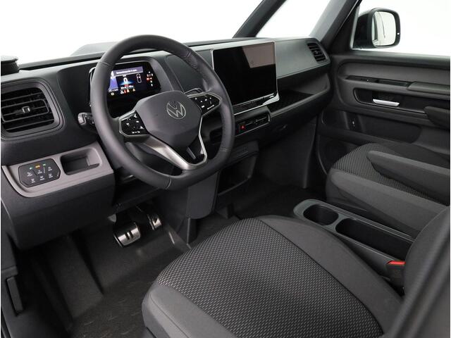 Volkswagen ID. Buzz Cargo Bulli Edition 210 kW 286 pk | Trekhaak elektrisch uitklapbaar | Schuifdeur links en rechts | Stoelverwarming | 19" lm velgen Tilburg | ID BUZZ Box tussen voorstoelen | Diefstalarm