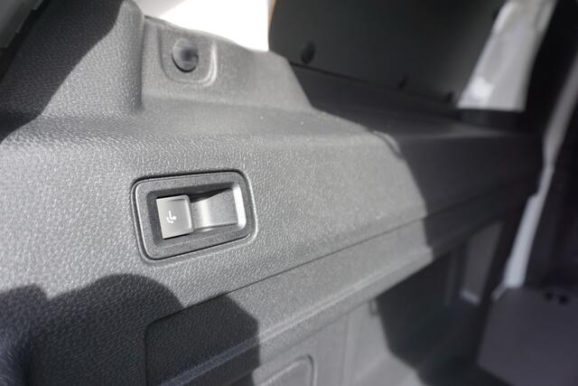 Volkswagen ID. Buzz Cargo 79kWh Accu 286 PK Achterdeuren Nieuw model 3-Zits Camera Trekhaak Cruise Standkachel Apple Carplay