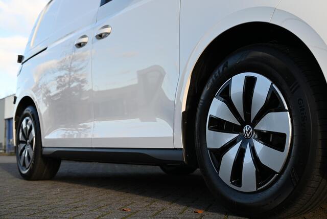 Volkswagen ID. Buzz Cargo 79 kWh White Edition 286pk 454 km ¤ 419 P.M
