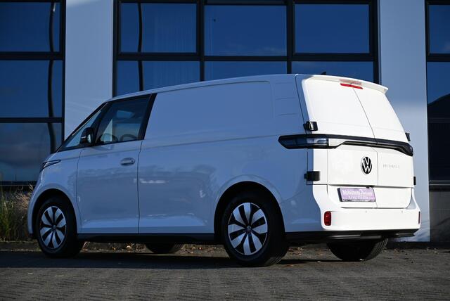 Volkswagen ID. Buzz Cargo 79 kWh White Edition 286pk 454 km ¤ 479 P.M