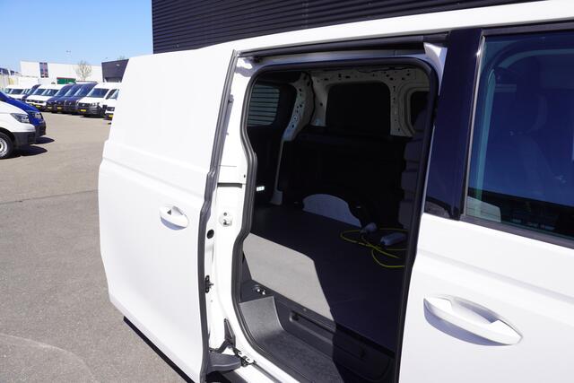 Volkswagen ID. Buzz Cargo 77 kWh 204pk Apple Carplay Achterklep 2 Stoelen Navigatie LED Parkeersensoren Cruise control