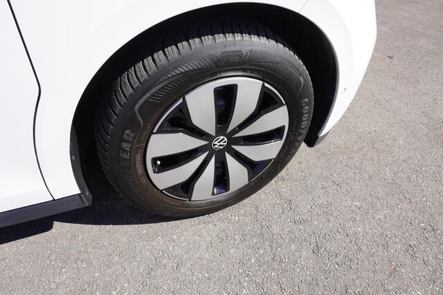 Volkswagen ID. Buzz Cargo 77 kWh 204pk Apple Carplay Achterklep 2 Stoelen Navigatie LED Parkeersensoren Cruise control