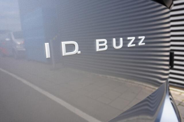 Volkswagen ID. Buzz Cargo ID. Buzz Cargo 286 pk Bulli Limited Edition, Achteruitrijcamera, Bijrijdersbank, Navigatie, Achterdeuren, Trekhaak, Warmtepomp