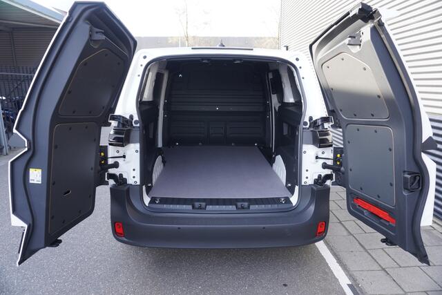 Volkswagen ID. Buzz Cargo ID. Buzz Cargo 286 pk, Economy Business, Achteruitrijcamera, Bijrijdersbank, Trekhaak, Achterdeuren zonder ruit, Alarm
