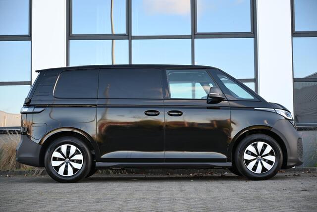 Volkswagen ID. Buzz Cargo 79 kWh Black Edition 286pk GROOTSTE ACCUPAKKET 454 km | ¤ 579 p.m.