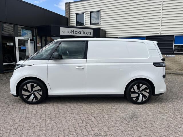 Volkswagen ID. Buzz Cargo 77 kWh achterdeuren, 1 eigenaar, adaptieve cruise controle, CarPlay, betonplex, 3 mits cabine, lm velgen