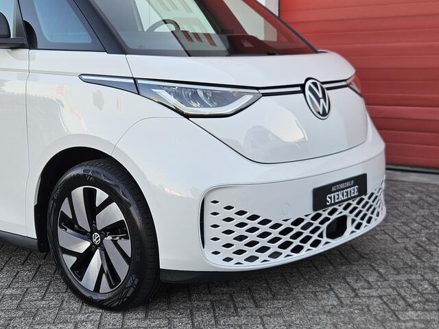 Volkswagen ID. Buzz Cargo 77 kWh | ACC | Camera | Rijklaar inclusief 6 maanden BOVAG garantie!