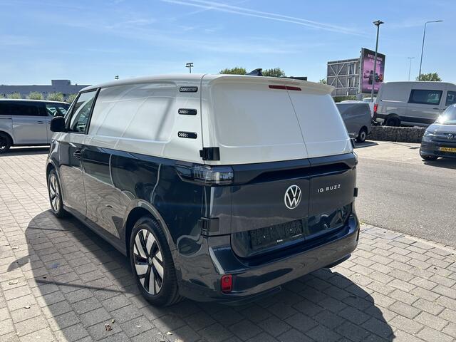 Volkswagen ID. Buzz Cargo Bulli Limited Edition 79 kwh - 286pk | Trekhaak | 3 zits | Achterdeuren