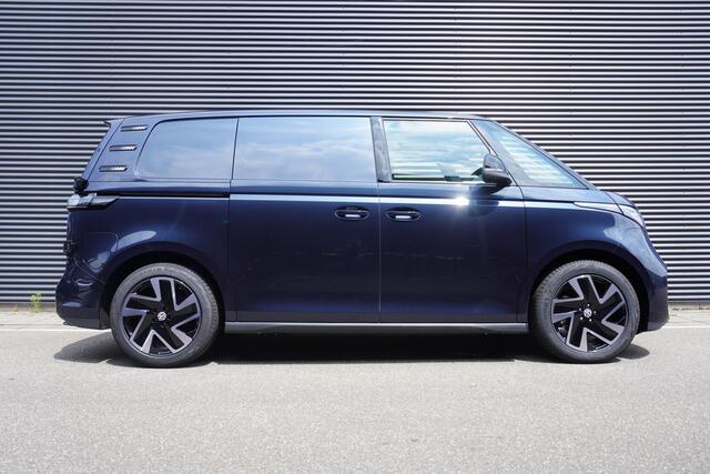 Volkswagen ID. Buzz Cargo ID. Buzz Cargo 340 pk 4-Motion, Bulli, Achteruitrijcamera, Comfortstoelen met armleuning, Navigatie, Achterdeuren zonder ruit, Trekhaak