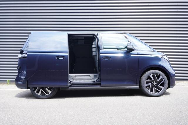 Volkswagen ID. Buzz Cargo ID. Buzz Cargo 340 pk 4-Motion, Bulli, Achteruitrijcamera, Comfortstoelen met armleuning, Navigatie, Achterdeuren zonder ruit, Trekhaak