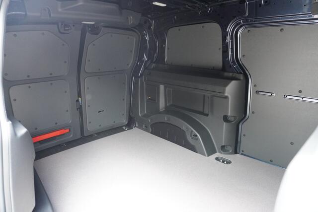 Volkswagen ID. Buzz Cargo ID. Buzz Cargo 340 pk 4-Motion, Bulli, Achteruitrijcamera, Comfortstoelen met armleuning, Navigatie, Achterdeuren zonder ruit, Trekhaak