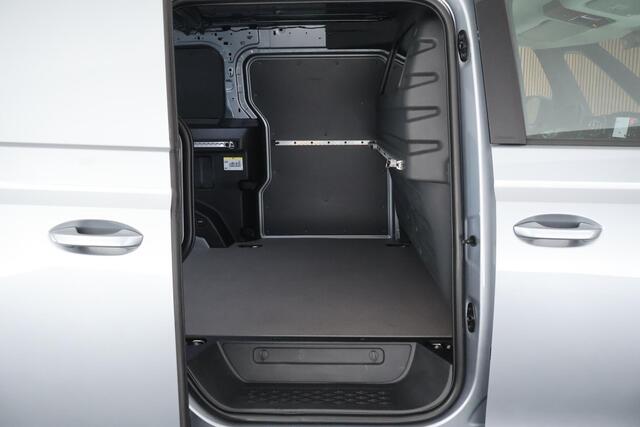 Volkswagen ID. Buzz Cargo 204pk 77 kWh Stoelverwarming Adaptive Cruise Camera Bijrijdersbank Climate control