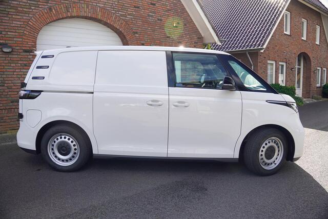 Volkswagen ID. Buzz Cargo 79 kWh 286PK L1H1 A-Deuren Side Assist ACC Travel Assist