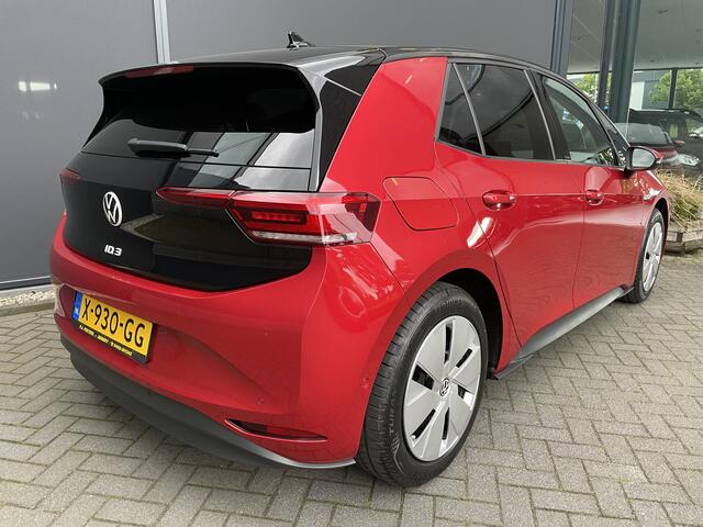 Volkswagen ID.3 Pro Edition Advantage 58 kWh //NIEUW// Clim. control - Cruise control - Parks.v+a - stuur en v.stoelen vw - Park Assist - Tel/Connect/radio - MFL stuurwiel - ramen E-VZ - Spiegels E-V+V
