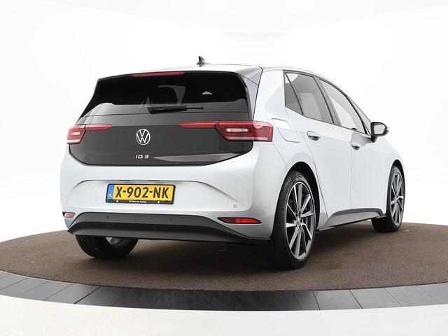 Volkswagen ID.3 Pro Business 58 kWh 204pk | Achteruitrijcamera | LED Matrix | ACC | 19"Velgen | Apple/Android Car Play | Stuur- & Stoelverwarming | Lederen Bekleding | Garantie t/m