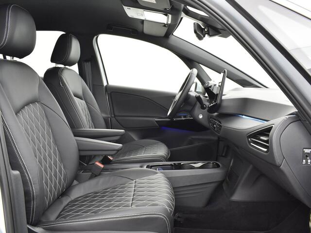 Volkswagen ID.3 Pro Business 58 kWh 204pk | Achteruitrijcamera | LED Matrix | ACC | 19"Velgen | Apple/Android Car Play | Stuur- & Stoelverwarming | Lederen Bekleding | Garantie t/m