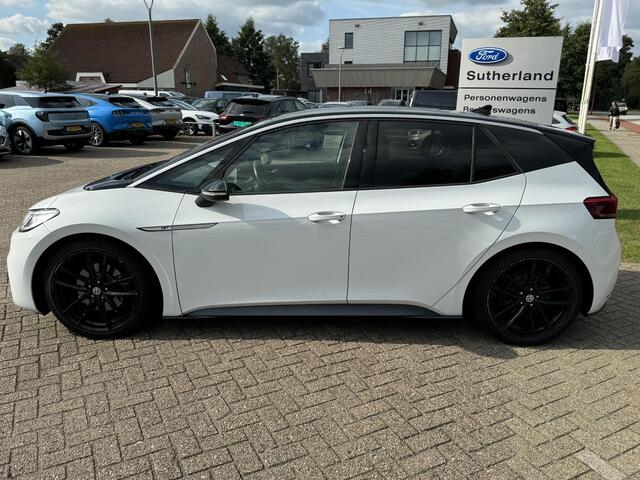 Volkswagen ID.3 First Plus 58 kWh 204pk Adaptieve Cruise | SEPP Subsidie | Stoelverwarming | Navigatie | Apple Carplay | BTW auto