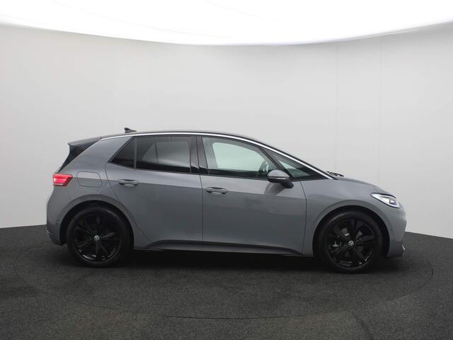 Volkswagen ID.3 Life 58kWh 204pk demonstratie-auto, Achteruitrijcamera, Adaptive cruise control, Matrix LED, 19" LM, Stoelverwarming, Parkeersensoren, Navigatie, App connect, Keyless entry/start