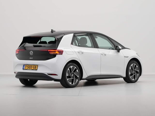 Volkswagen ID.3 Pure 150pk 45 kWh (Ex 2.000 Subsidie) Navigatie Stuurverwarming Clima Led 124