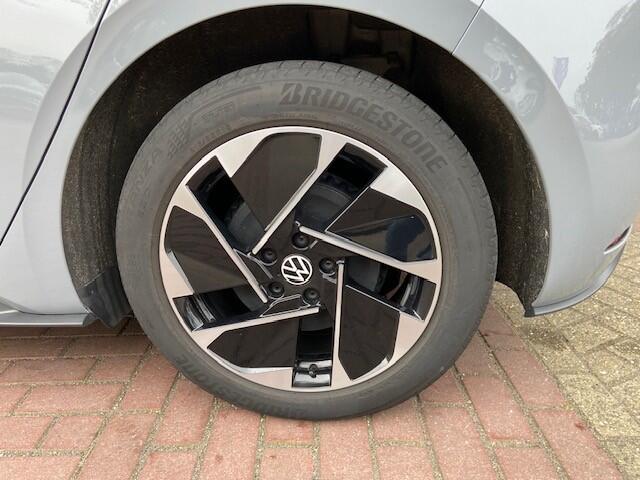 Volkswagen ID.3 Pure 45 kWh App connect/Navi