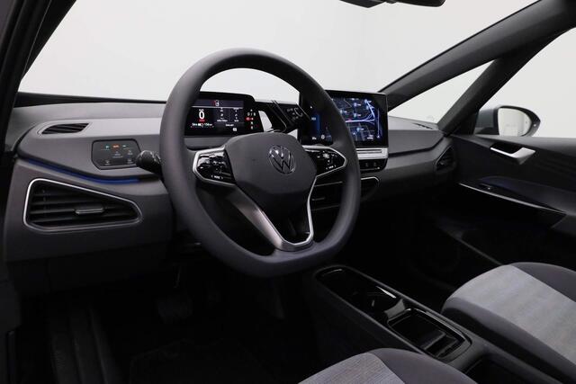 Volkswagen ID.3 Pure 45 kWh 150PK | Parkeersensoren voor/achter | Navi | ACC | Keyless | Sportonderstel