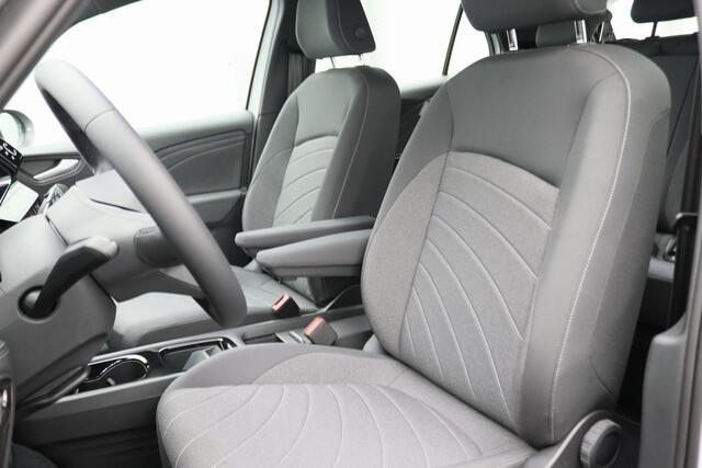 Volkswagen ID.3 Pro 58 kWh 204PK Facelift, achteruitrijcamera, keyless, stuur/stoelverwarming, alarm, 18'' lichtmetaal
