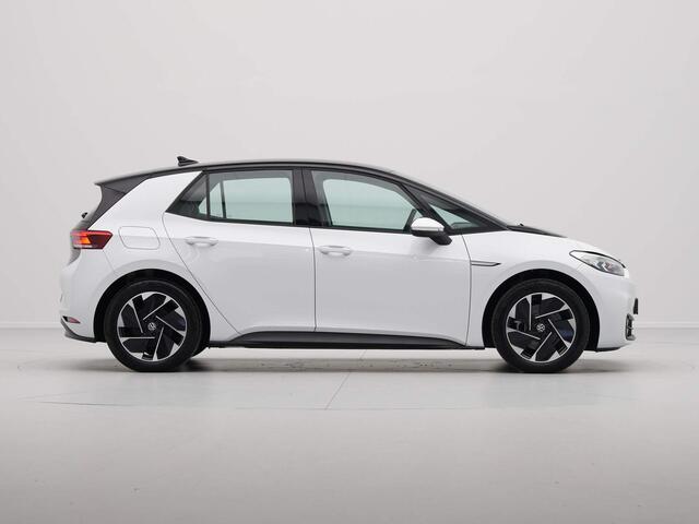 Volkswagen ID.3 Pure 45 kWh (Ex. 2.000 Subsidie) Steunhaak Navigatie Pdc Acc 253
