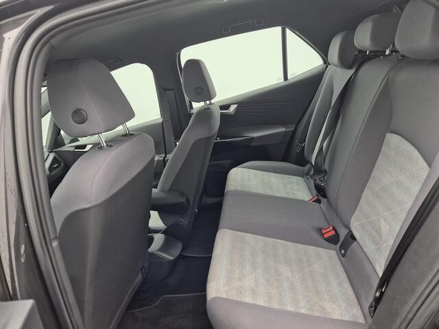 Volkswagen ID.3 First 58 kWh 204 Pk Automaat | Climate Controle | Adaptive Cruise | 18 Inch | Parkeersensoren V+A