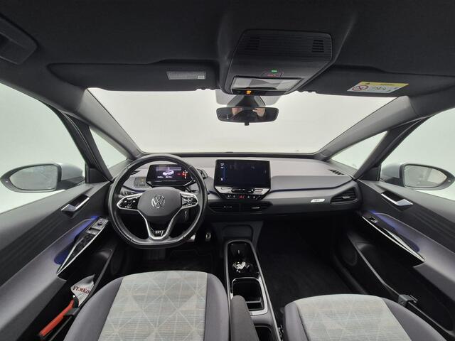 Volkswagen ID.3 First 58 kWh 204 Pk Automaat | Climate Controle | Adaptive Cruise | 18 Inch | Parkeersensoren V+A