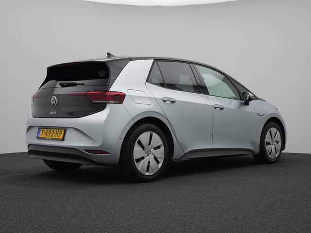 Volkswagen ID.3 204 PK Pro Advantage 58 kWh / NAVI / APP.Connect / CAMERA / Verwarmde Stoelen