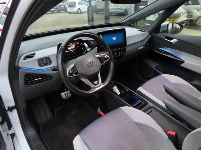 Volkswagen ID.3 FIRST PLUS 58 KWH Navigatie Led 19 Inch 2020