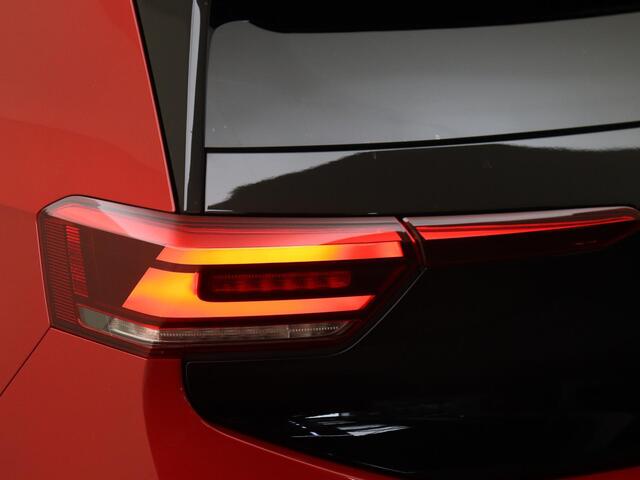 Volkswagen ID.3 Pro Edition Advantage 58 kWh | Stoelverwarming | Achteruitrijcamera | Parkeerassistent | Voorklimatisering | Navigatie | Keyless | Adaptieve Cruise control |