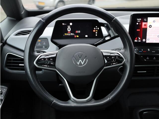 Volkswagen ID.3 Pro 58 kWh 150KW | Panodak | Head-up | Keyless | Camera | IQ Light | Dodehoek | 18"Inch |