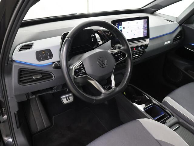 Volkswagen ID.3 First Plus 58 kWh | Navigatie | Parkeercamera | Stoelverwarming | Keyless Go | Cruise Control Adaptief |
