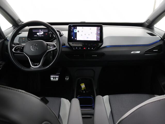 Volkswagen ID.3 First Plus 58 kWh | Navigatie | Parkeercamera | Stoelverwarming | Keyless Go | Cruise Control Adaptief |