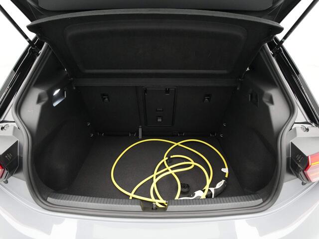 Volkswagen ID.3 Pro Edition 58 kWh Navigatie Camera Clima Acc 5