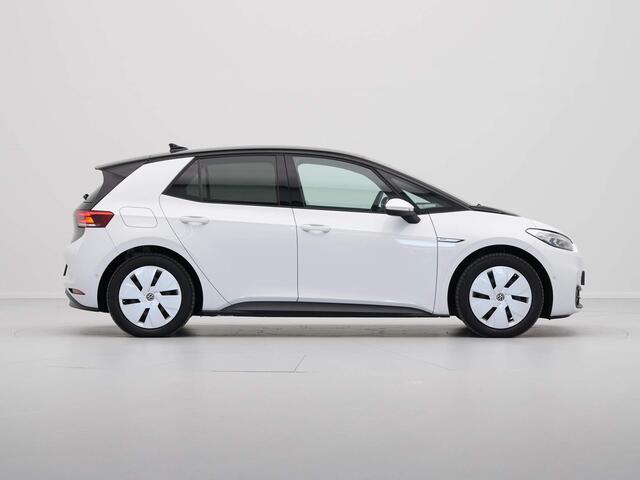 Volkswagen ID.3 Pro Edition Advantage 58 kWh 204pk Navigatie Camera Clima Acc 218