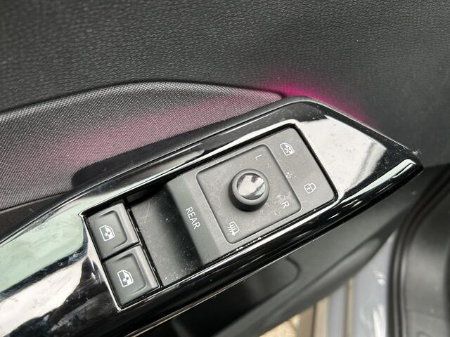 Volkswagen ID.3 Pure 45 kWh 50% deal 9.725,- ACTIE LMV / PDC achter / ACC / Clima
