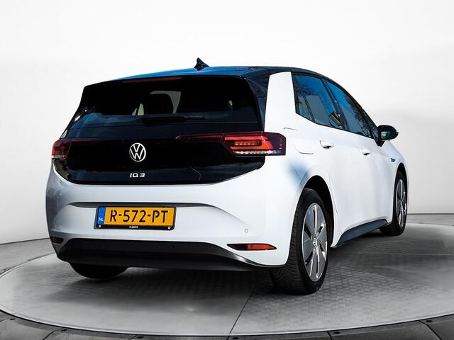Volkswagen ID.3 Pro 58 kWh (146 PK) 1e-Eig. Keurig-Onderh. BOVAG-Garantie. NL-Auto. Navigatie/Apple-Carplay/Android-Auto, Adaptive-Cruisecontrol, Keyless-Start, Parkeersensoren-V+A, Stoelverwarming, Stuurverwarming, Licht-Zicht Privacy-Glas