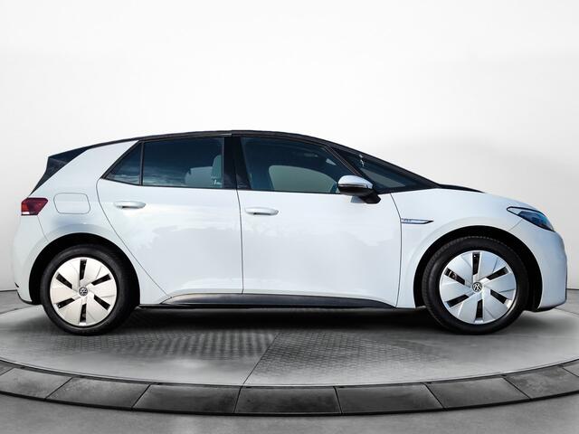Volkswagen ID.3 Pro 58 kWh (146 PK) 1e-Eig. Keurig-Onderh. BOVAG-Garantie. NL-Auto. Navigatie/Apple-Carplay/Android-Auto, Adaptive-Cruisecontrol, Keyless-Start, Parkeersensoren-V+A, Stoelverwarming, Stuurverwarming, Licht-Zicht Privacy-Glas