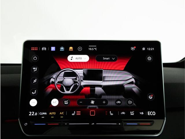 Volkswagen ID.3 Pure 52 kWh 170 PK | Achteruitrijcamera | Stuur & Stoelverwarming | Keyless |