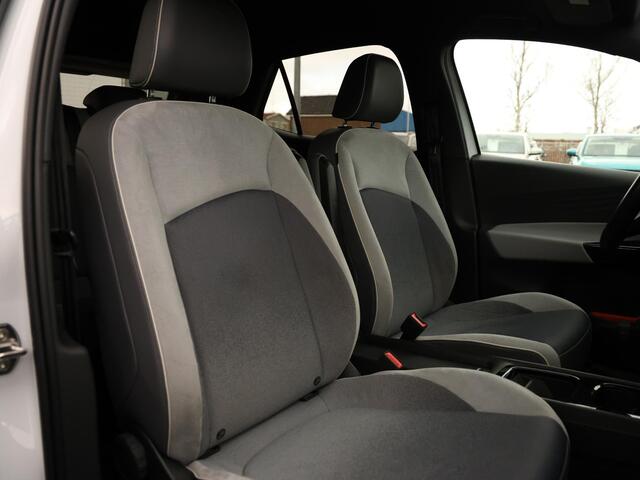 Volkswagen ID.3 First Plus 58 kWh | Navigatie | Stoelverwarming | Keyless | Camera | Parkeersensoren