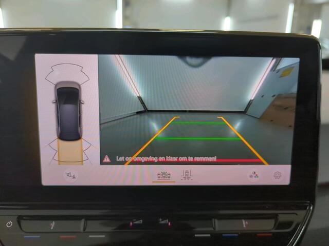 Volkswagen ID.3 First Max 58 kWh Metallic/ Digitale Cockpit/ Matrix Led/ Panoramadak/ Camera/ Clima/ Navi/ Parkeersensoren/ 20 lmv