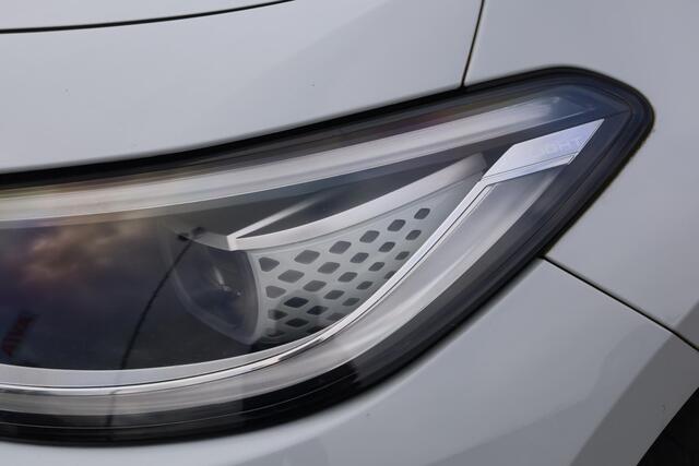 Volkswagen ID.3 First Plus 58 kWh 204PK / 150kW, NL auto 1e eigenaar dealeronderhouden, keyless start & entry, achteruitrijcamera (rear view), parkeersensoren voor en achter (pdc), stoel- en stuurwiel verwarming, LED Matrix (IQ.Lights), adaptieve cruise control (acc), 19